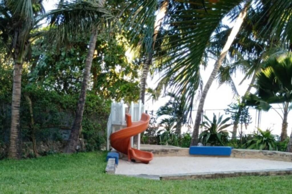 Cowrie Beach Haven Studio Apartamento Mombasa Exterior foto